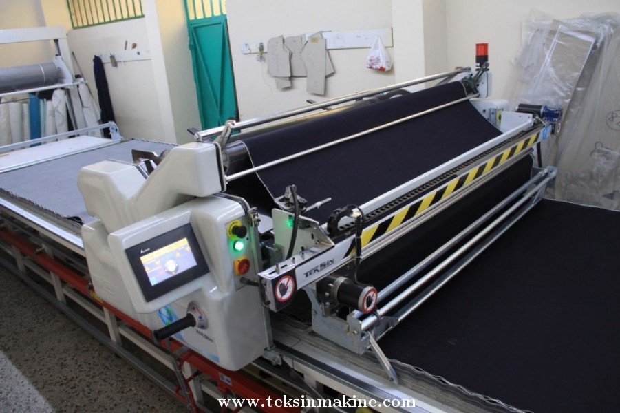 Yarı Otomatik Kumaş Serme Makinası